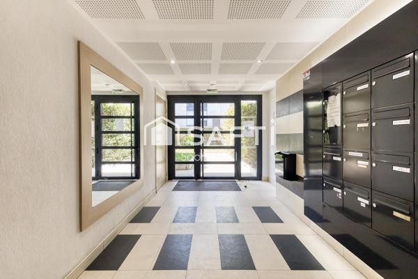 Appartement 3 pièces de 64m², immeuble récent de standing avec jardin et terrasse de 52m², exposé Sud-Ouest