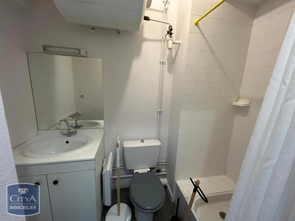 Appartement à louer 1 pièce 17.74m² Poitiers (86000)