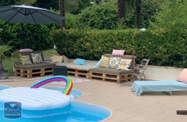 Maison à louer 5 pièces 184.44m²