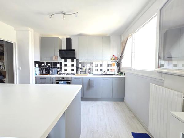 Appartement
         2 pièces
        - 53 m² Exclusivité 168 000 € *