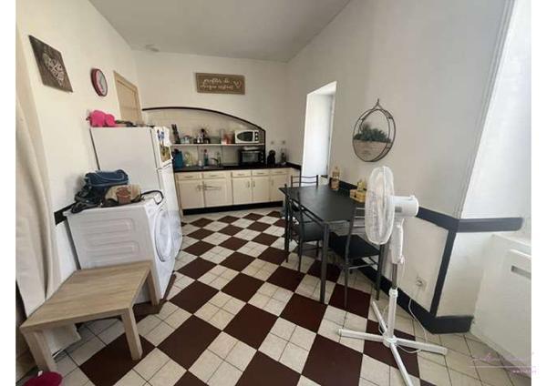 Appartement avec cour privative en rez-de-chaussée