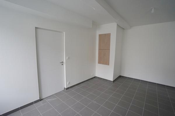 AVELIN - APPARTEMENT - T4 TRIPLEX