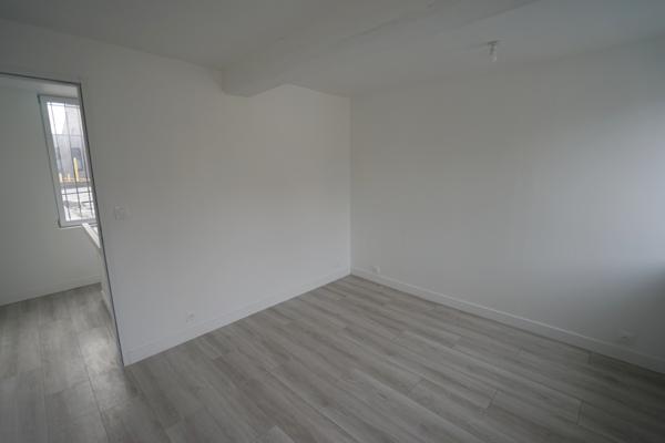 AVELIN - APPARTEMENT - T4 TRIPLEX