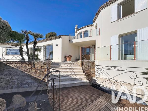 Maison à vendre 7 pièces 295 m² Sainte-Maxime