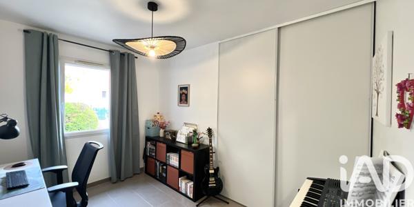 Maison à vendre 4 pièces 79 m² Pont-Saint-Esprit