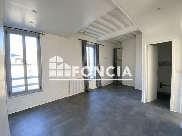 Location Appartement 2 pièces 40.47 m² - 12/14 RUE DE LA REPUBLIQUE Honfleur 14600