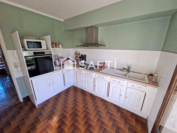 Maison 5 pièces sur un terrain de 353 m².