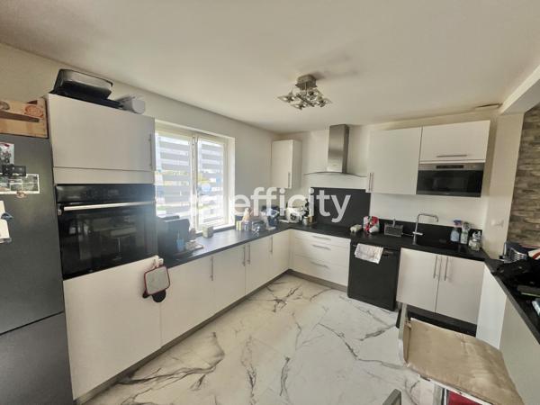 Maison 5 pièces - 95 m²