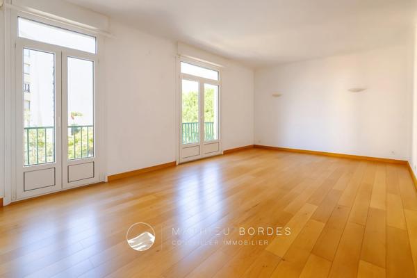 Grand appartement de 92m2 à St Charles - La vie tout à pied