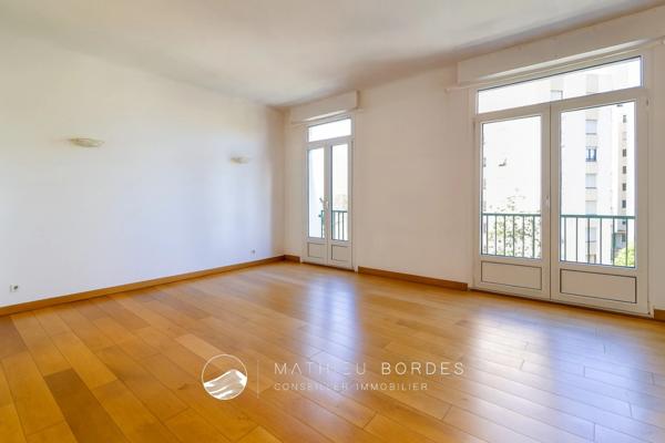 Grand appartement de 92m2 à St Charles - La vie tout à pied