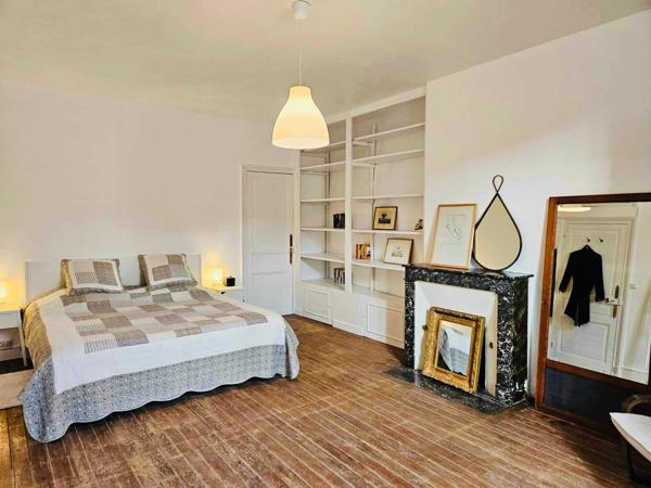 Maison  6 pièce(s)  4 chambre(s)  131 m²