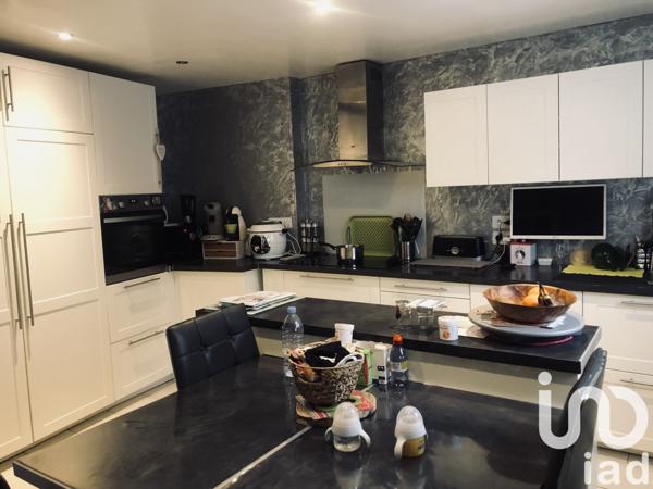 Maison à vendre 7 pièces 177 m² Compiègne