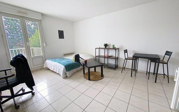 Appartement à louer    1 pièce •  Joué-lès-Tours