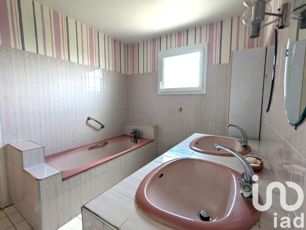 Maison à vendre 8 pièces 159 m² Saint-Paul-lès-Dax