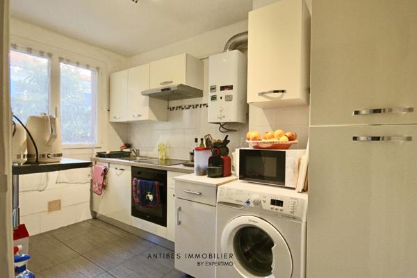 Golfe Juan (06220) Golfe Juan 2 pièces Centre Ville