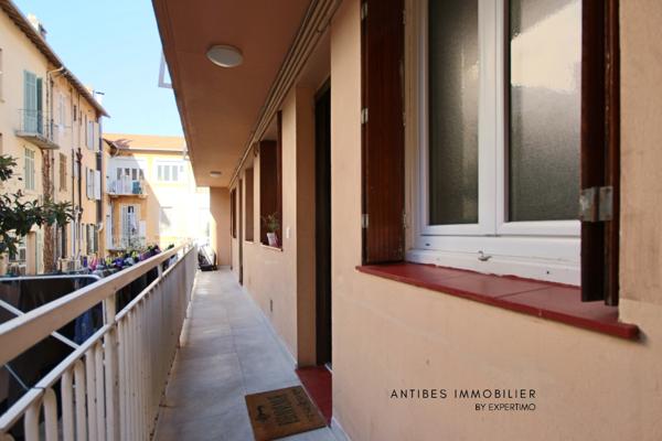 Golfe Juan (06220) Golfe Juan 2 pièces Centre Ville