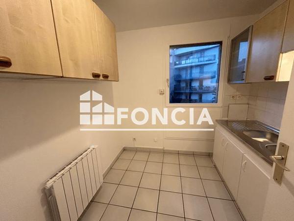 Location Appartement 2 pièces 50 m² - 50 52 RUE PROFESSEUR FLORENCE Lyon 69003