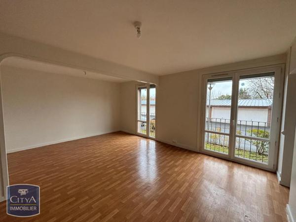 Appartement à louer 3 pièces 64.92m² Châteauroux (36000)