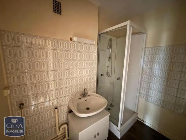 Appartement à louer 3 pièces 64.92m² Châteauroux (36000)