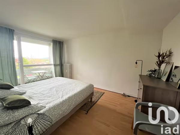 Location appartement 3 pièces 67 m² Villebon-sur-Yvette