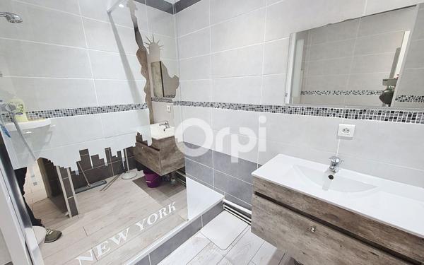 Appartement à vendre    2 pièces • 40,20 m2 Vandoeuvre-lès-Nancy