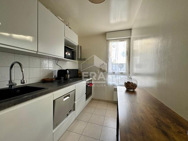 Appartement Combs La Ville 3 pièces 67 m2