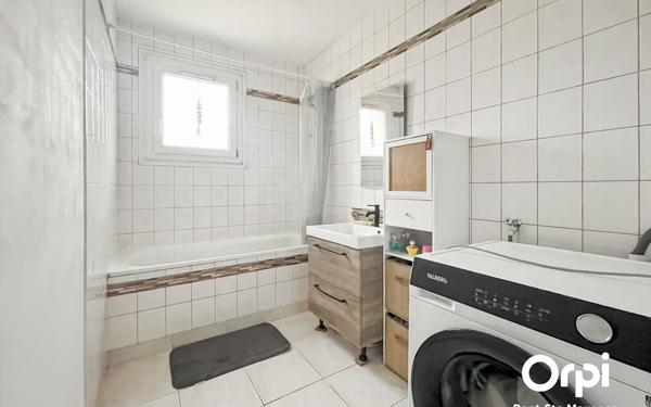 Maison à vendre    6 pièces • 120,64 m2 Pont-Sainte-Maxence