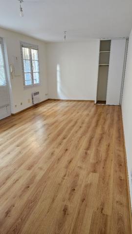 Location Appartement 1 pièce Elbeuf (76500)