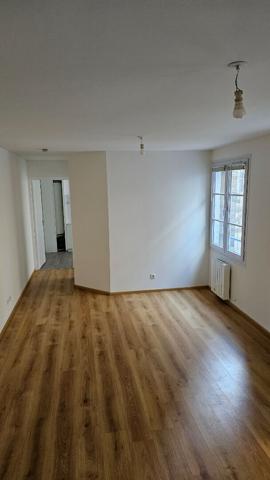 Location Appartement 1 pièce Elbeuf (76500)