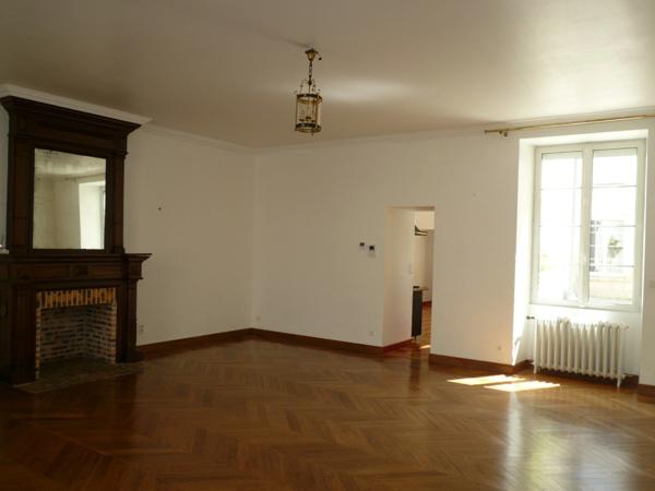 ⚜ APPARTEMENT DE STANDING Pièce à Vivre Spacieuse - COGNAC Beau Quartier ⚜