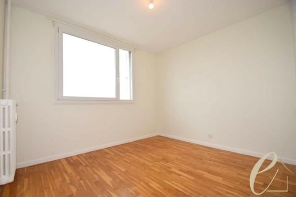 LYON 8eme / Etats-Unis – Appartement T4 de 81 m² vue dégagée et entièrement rénové