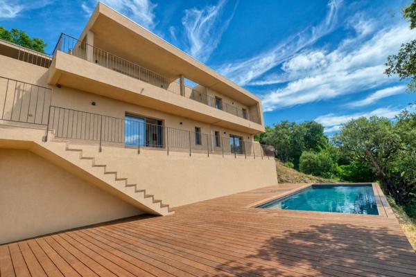 Maison Erbalunga - Brando 6 pièces 267 m2 terrain 1208 m2 - vue mer - piscine