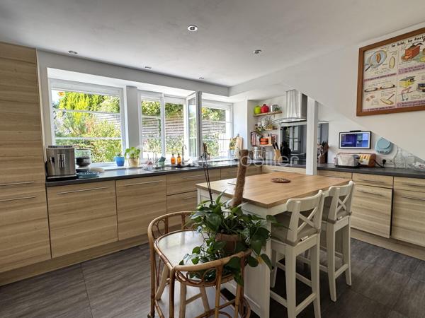 Maison en pierre de 240 m²