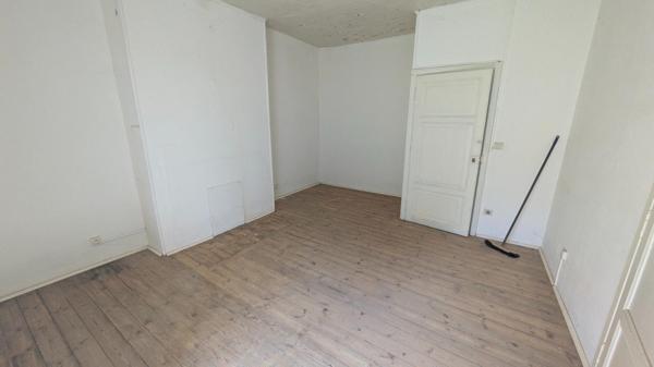 Votre futur Pied-à-Terre au cœur d’un charmant village aux portes du Périgord noir.