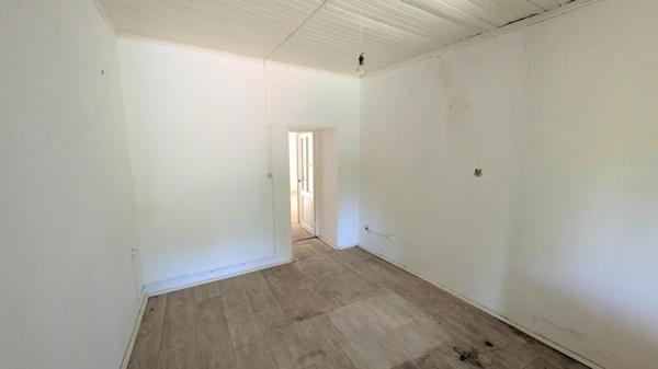 Votre futur Pied-à-Terre au cœur d’un charmant village aux portes du Périgord noir.