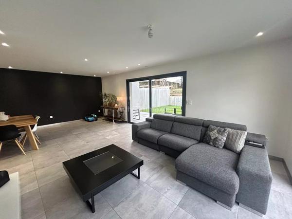 Location Maison 5 pièces 135 m2 à Montlebon