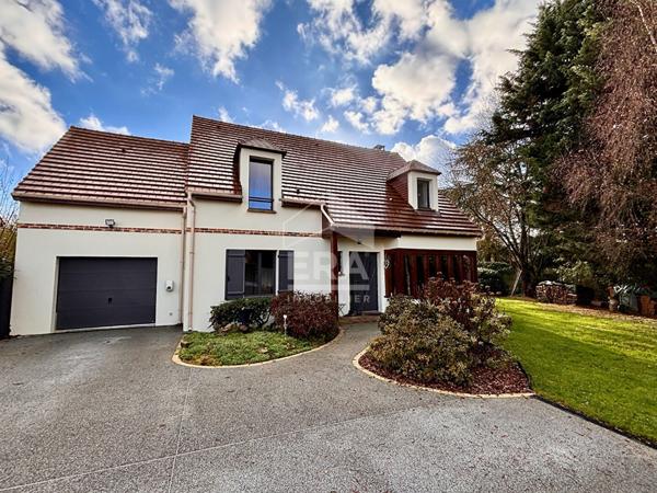 Maison Grisy Suisnes 6 pièce(s) 139 m2