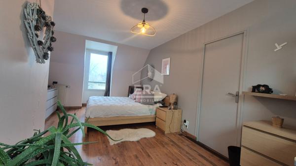 Maison Grisy Suisnes 6 pièce(s) 139 m2