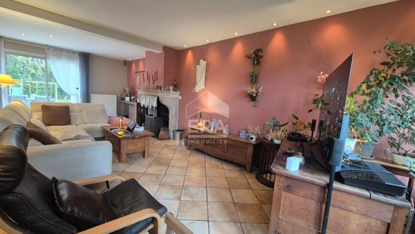 Maison Grisy Suisnes 6 pièce(s) 139 m2