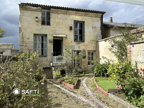 Maison de ville avec jardin et dépendance