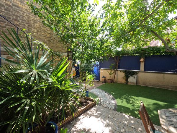 Belle meulière au cachet intemporel