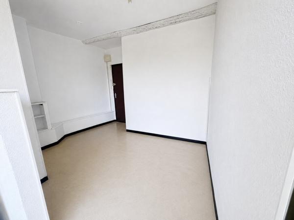 Appartement 2 pièces à vendre Narbonne - 11100 / Réf: 01-4672