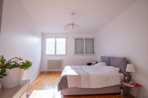 Maison 7 pièces 403.7 m2