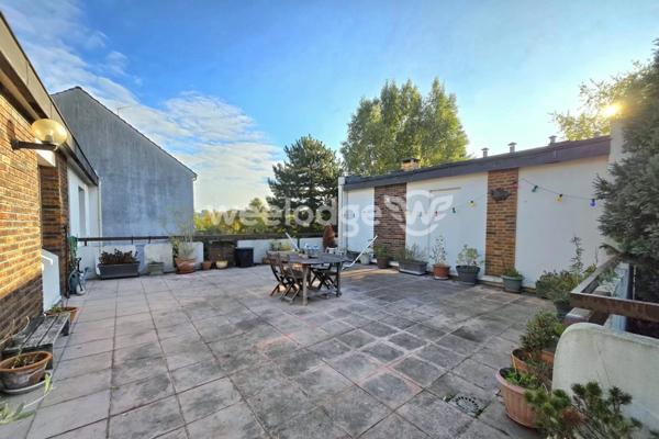 Maison à vendre 6 pièces de 131,85 m² à Gagny