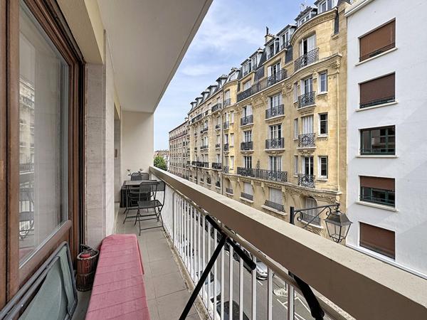 Appartement Courbevoie Bécon 4 pièces 86.88 m2 proche commerces et écoles