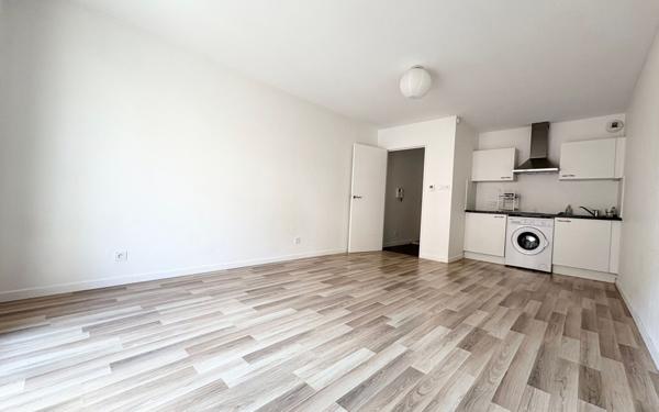 Appartement à louer    1 pièce • 27,85 m2 Nice
