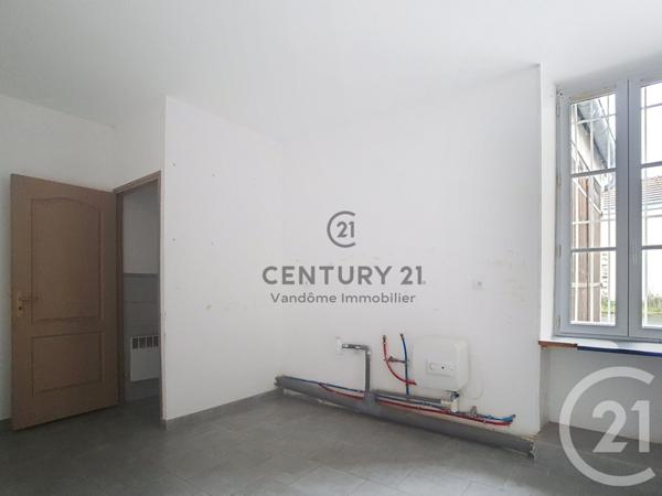 à vendre  105,07 m2 CREPY EN VALOIS - 60