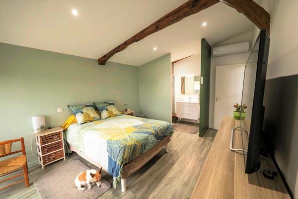 Belle Maison de caractère en pierre avec piscine et terrain de 7.5 ha - Proche de Castillonnès (47)