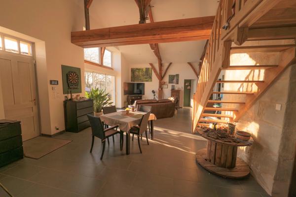 Belle Maison de caractère en pierre avec piscine et terrain de 7.5 ha - Proche de Castillonnès (47)