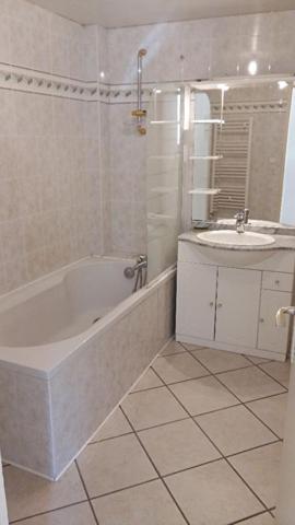 Maison 2 pièces 59.05m2 avec jardin, cave et garage - proche gare